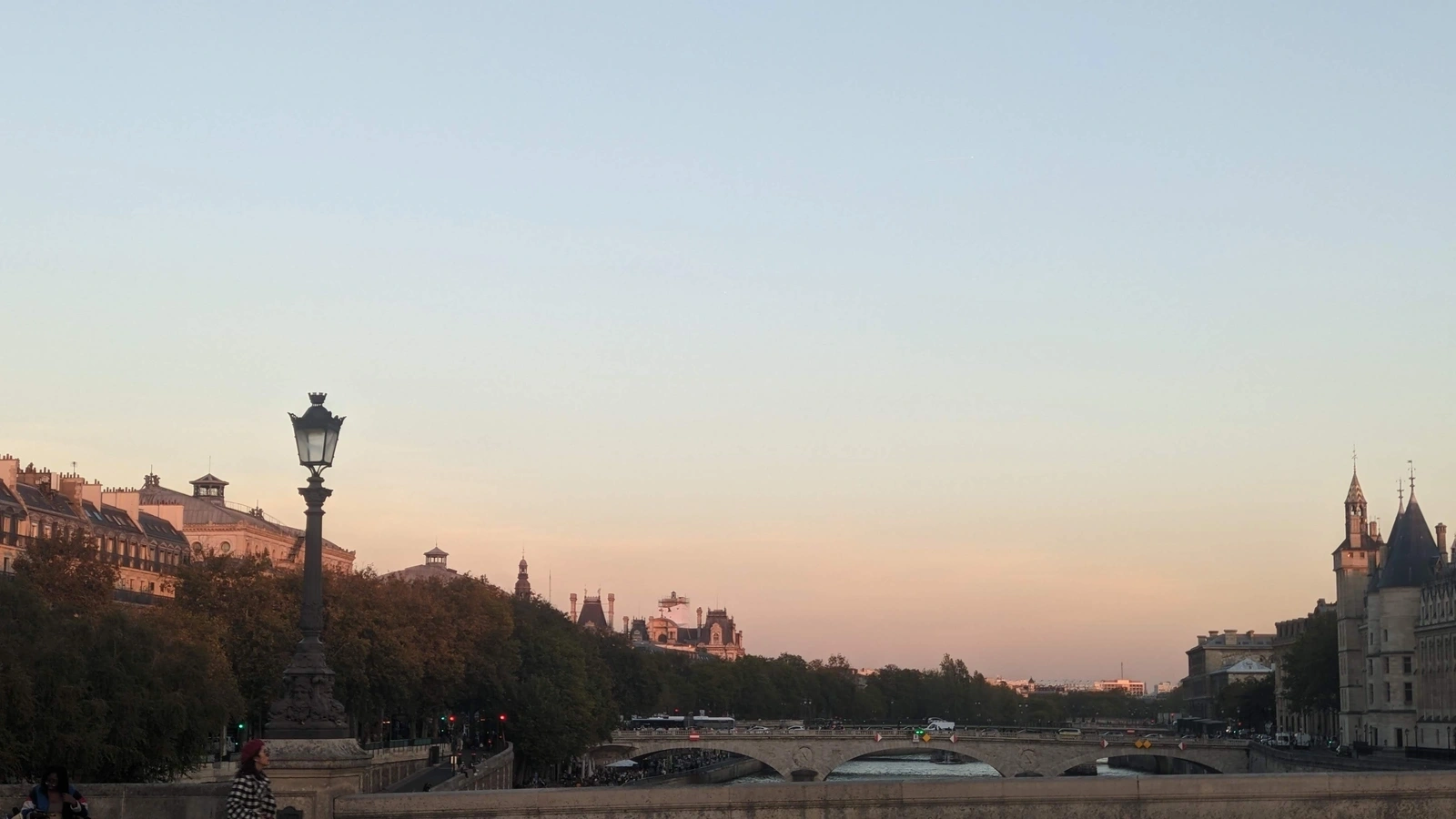 20231006 Paris Bridge